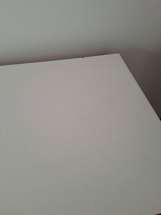 Cómoda IKEA MALM 3 gavetas – branco – com alguma utilização
