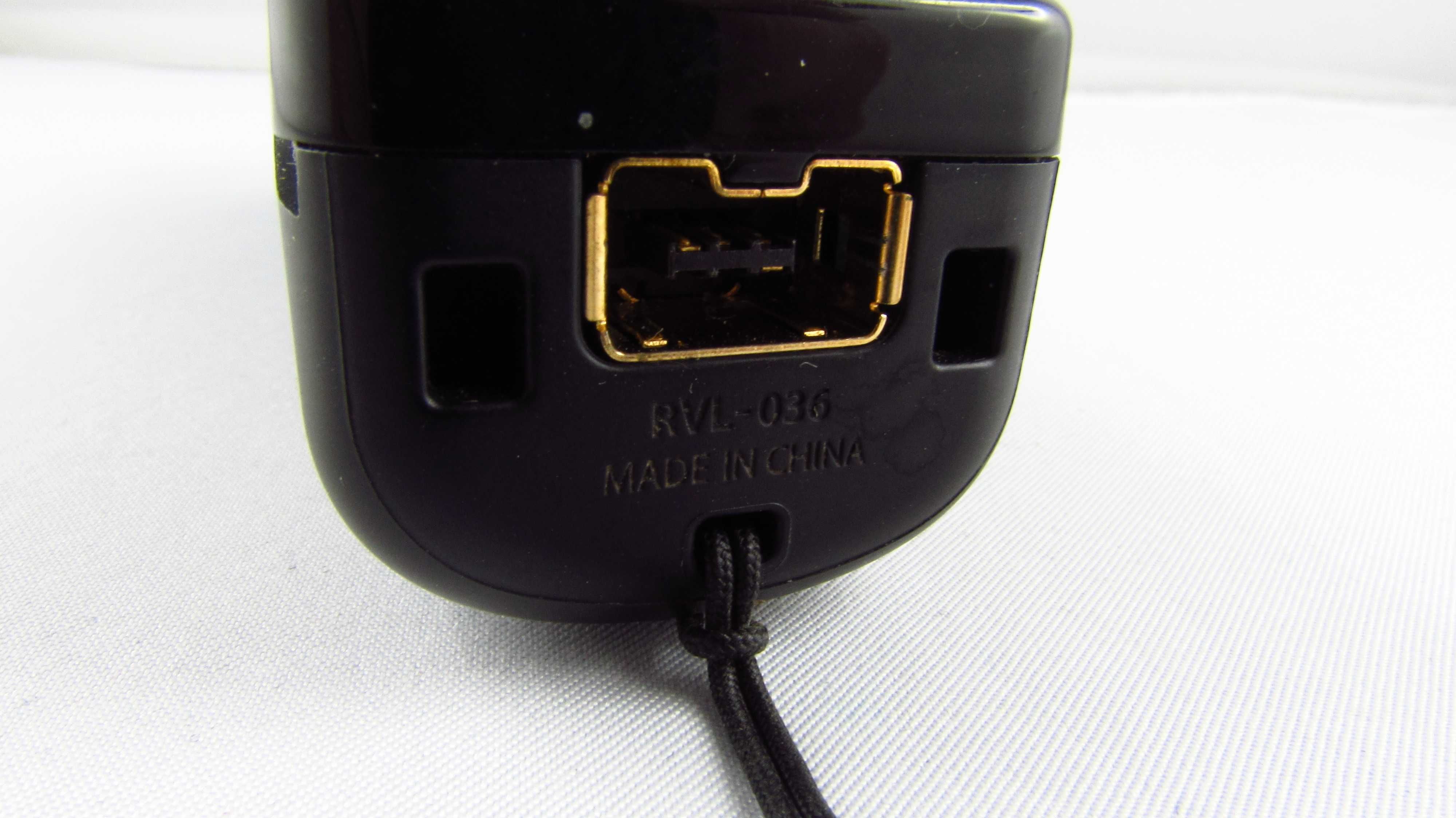 NINTENDO - Oryginalny Wii Remote Pilot Motion Plus Czarne