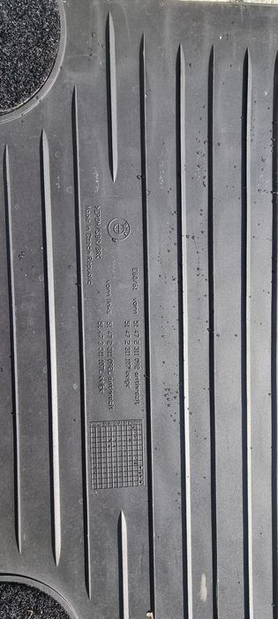 Tapetes borracha originais BMW E60/61