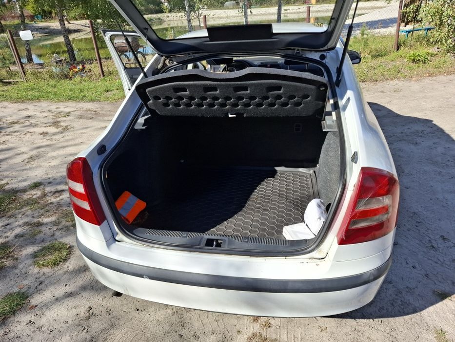 Skoda Octavia A5, 2011р, 1.6 бензин, в гарному стані