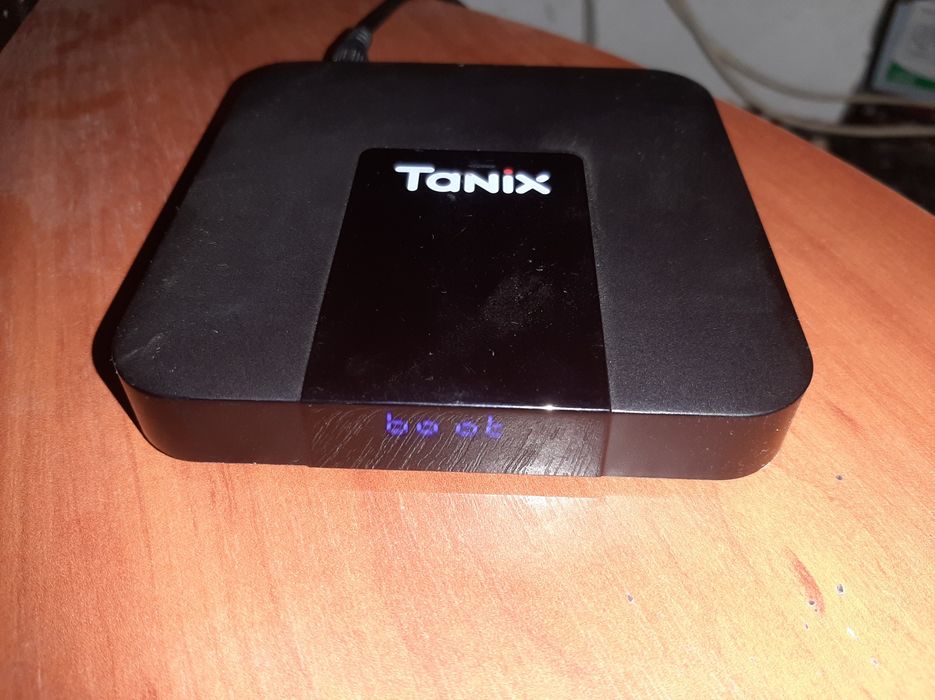Смарт-приставка Tanix TX3 Mini-A