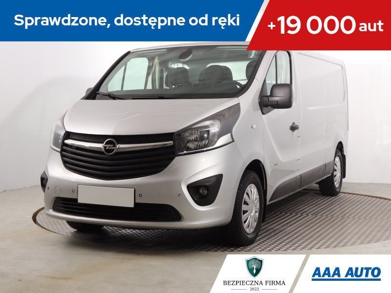 Opel vivaro  1.6 BiCDTI, L2H1, 6m3, 3 Miejsca, 3 EU palet