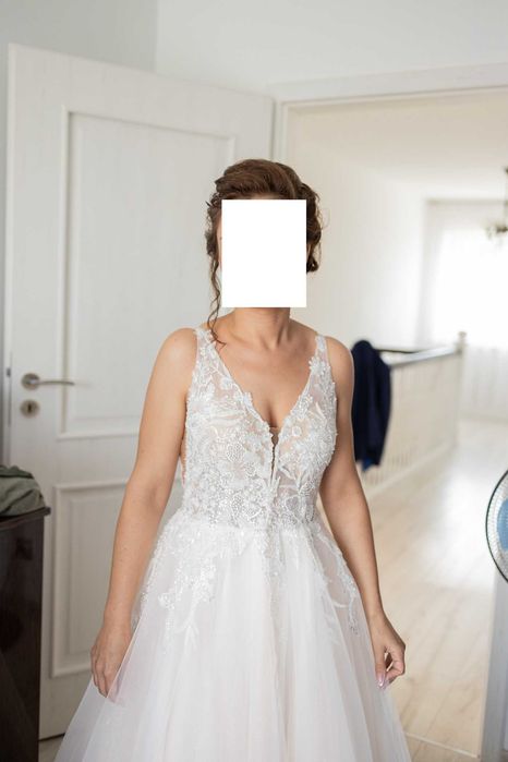 Suknia Ślubnia Elisabeth Passion  5005 klasyczna, princessa