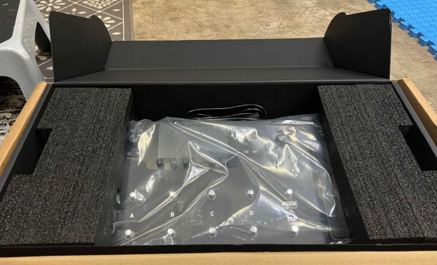 Line 6 -Helix LT +Case Thon-Literalmente NOVOS com Ofertas Imperdíveis