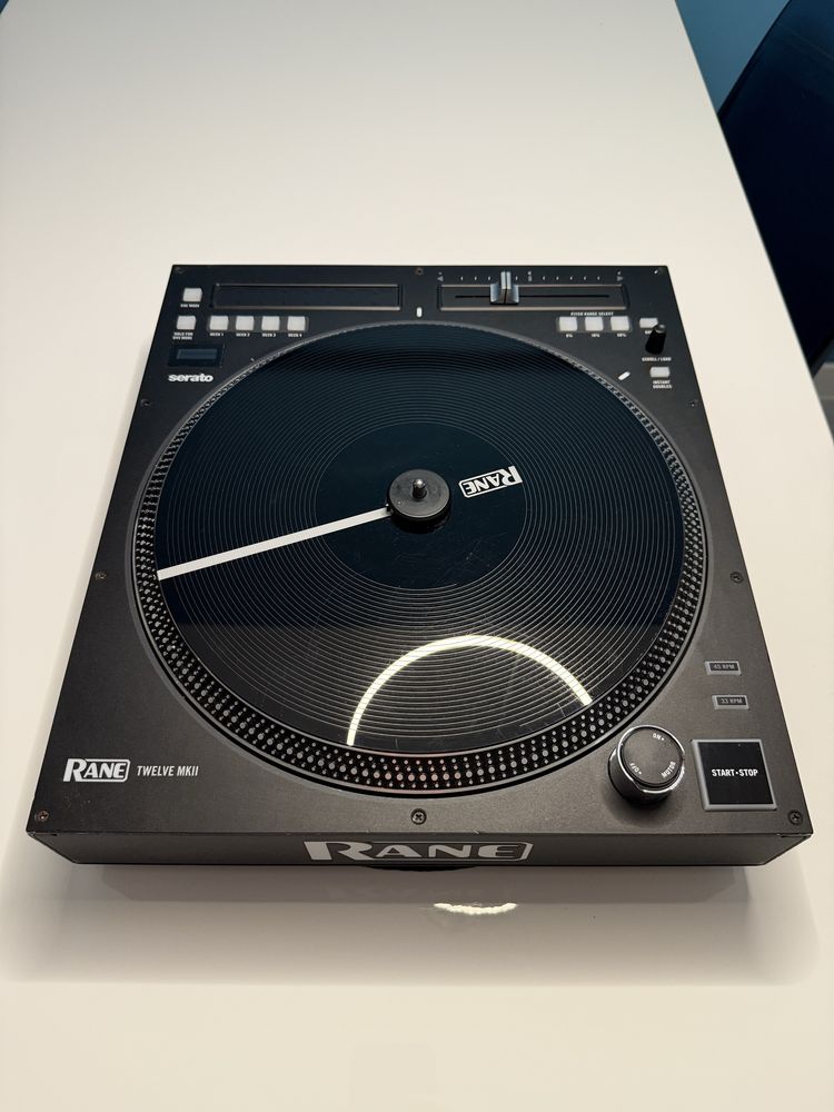 Native Instrument Traktor z2 i Rane twelve mk2