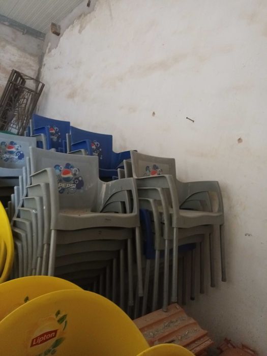 Cadeiras  plastico