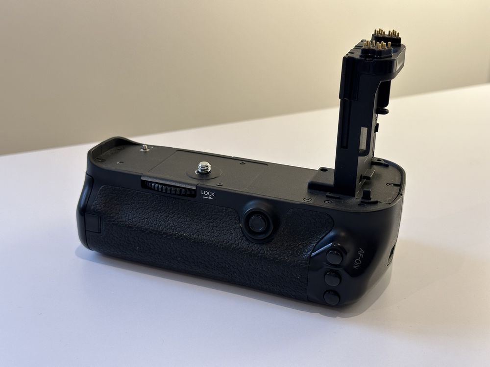 Battery Grip Canon 5D Mark III - Com 2 Baterias
