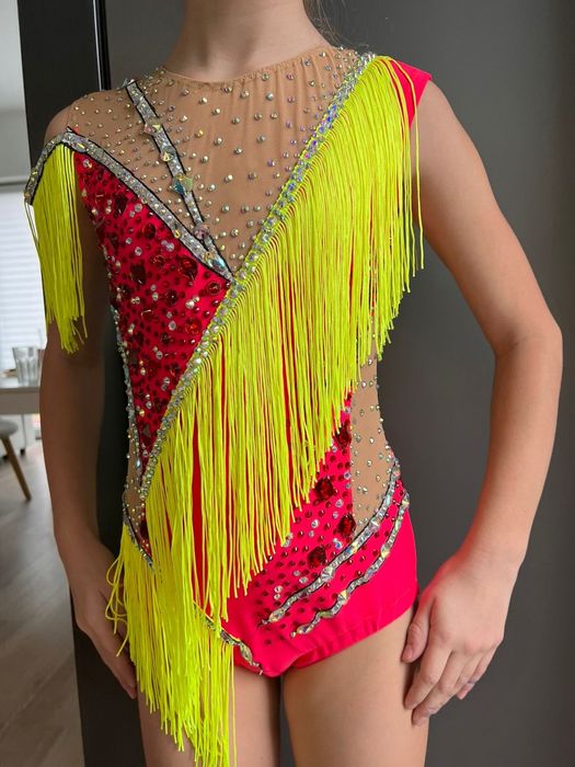 Strój startowy gimnastyki