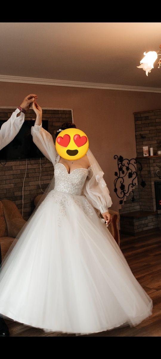 Ідеальна Весільна сукня,