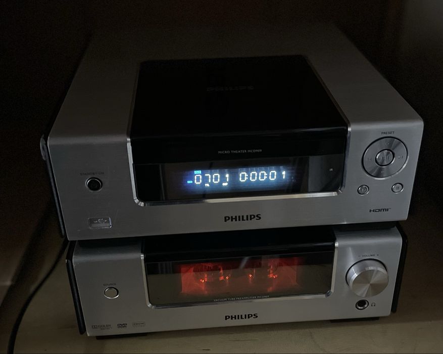 Philips MCD 909………