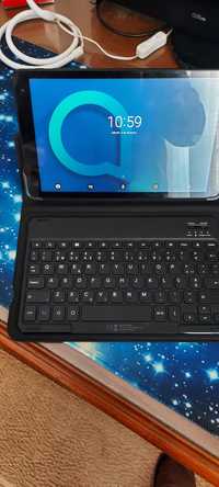 Tablet  Alcatel com Capa e Teclado