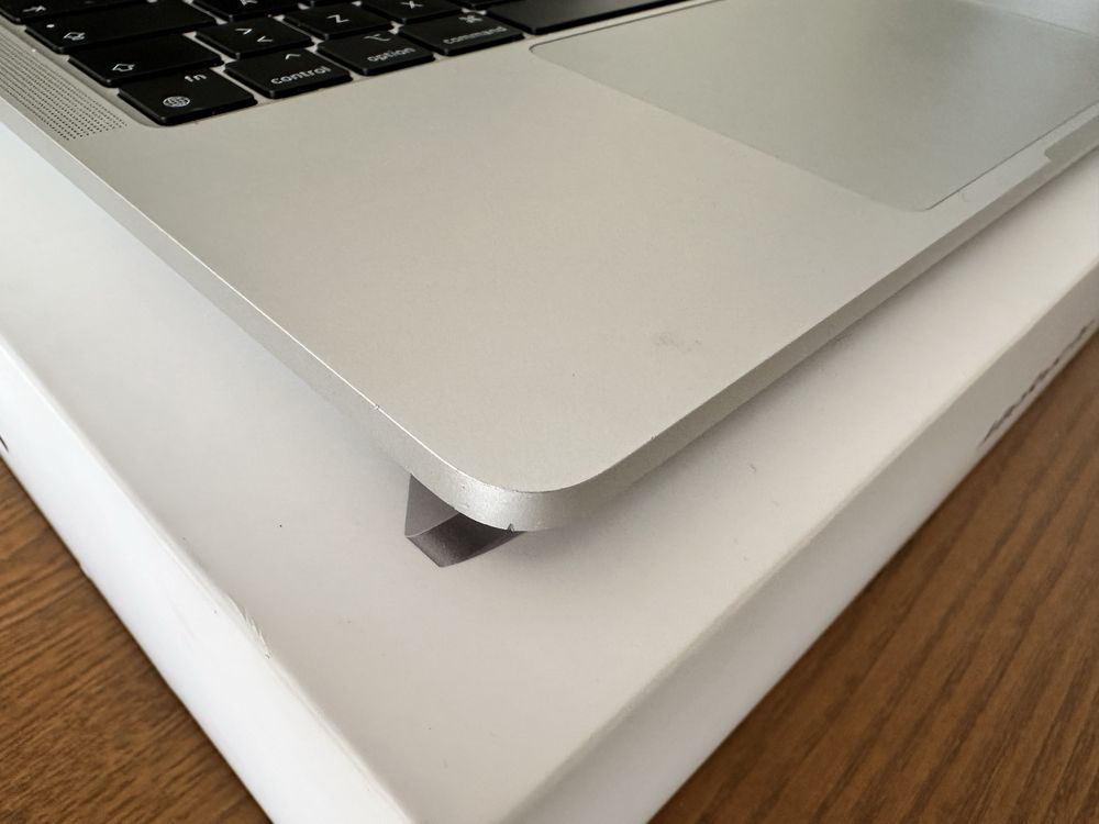 Apple Macbook Pro M1