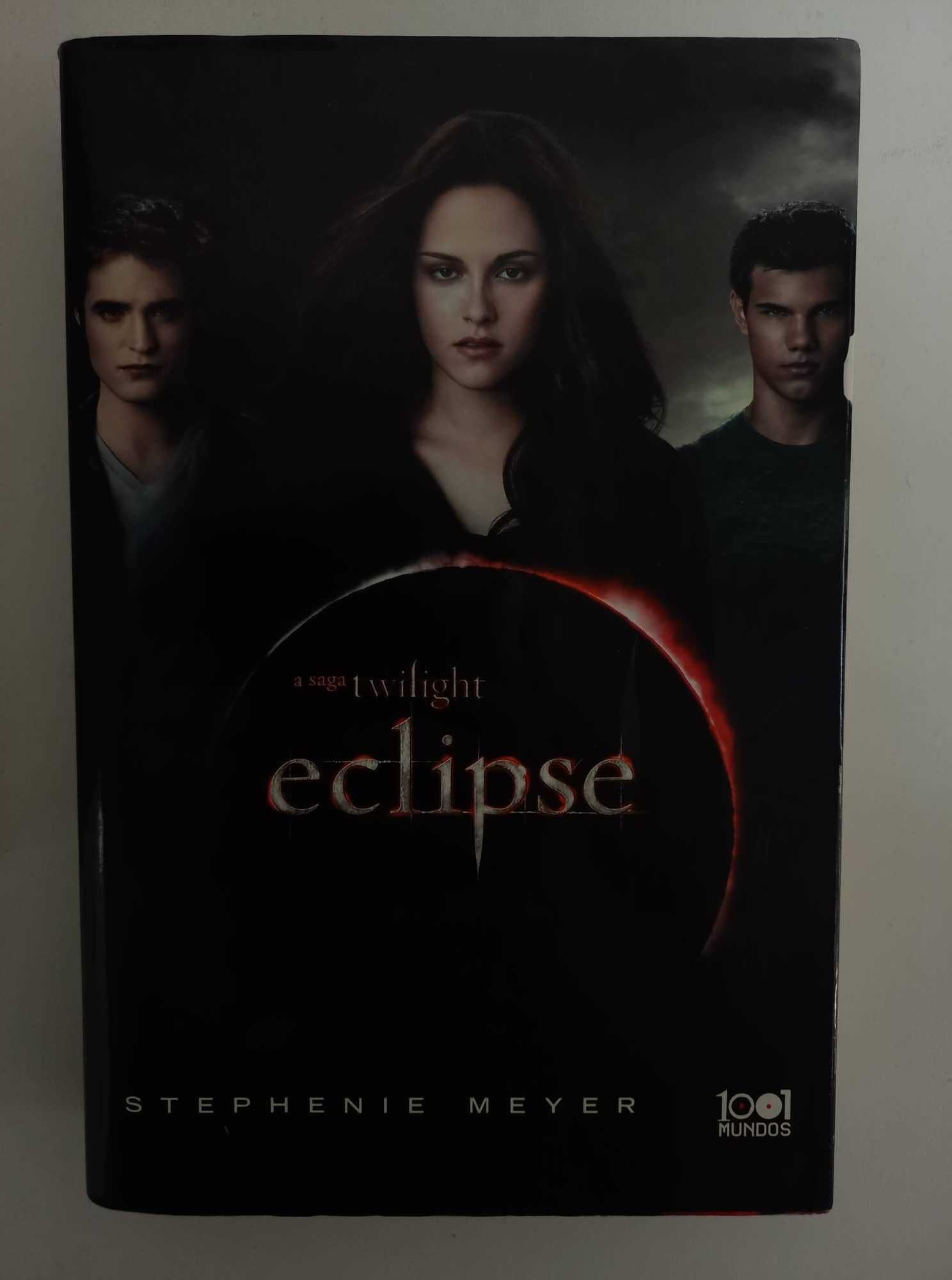 Saga twilight  Kit de três livros - Lua Nova, Eclipse e Amanhecer