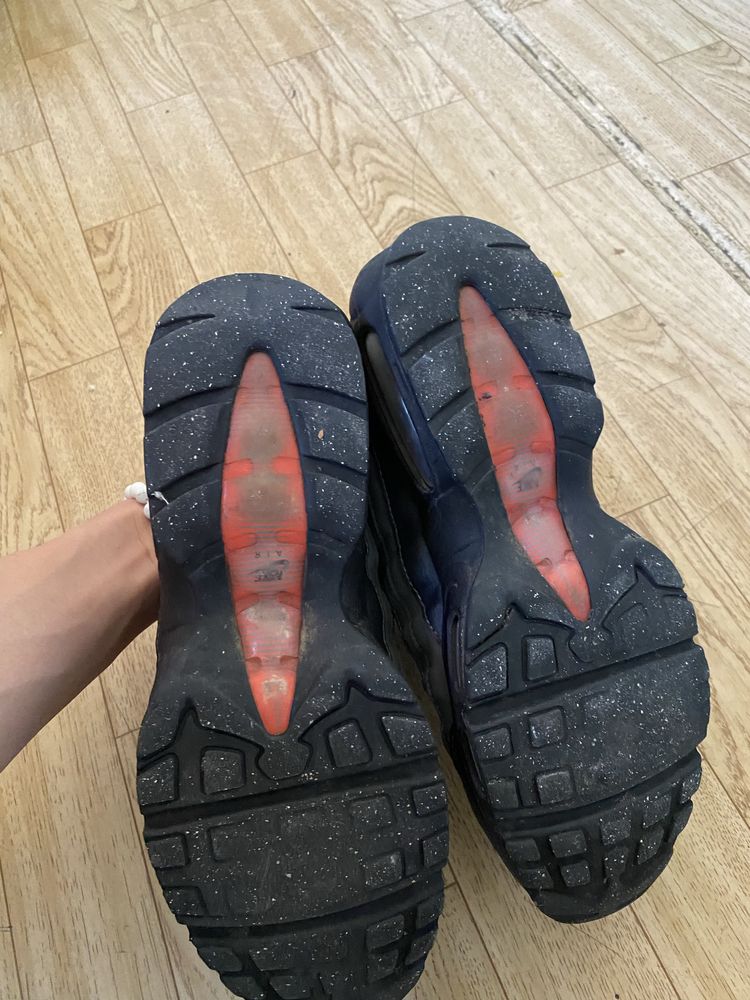Nike Air Max 95 42.5-43 размер