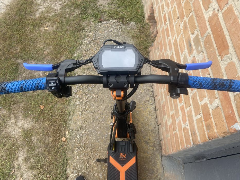 Електросамокат Kugoo Kirin G2 MAX 2025 (1000 Вт; 20 А/час; 48 В)