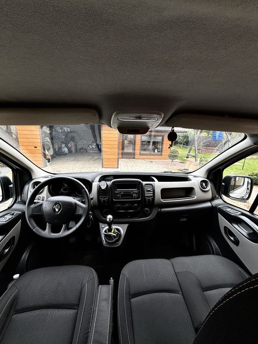 Renault Trafic 3 2016 року Пасажир 9 місць