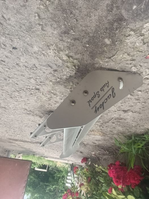 Спойлер антикрыло багажника