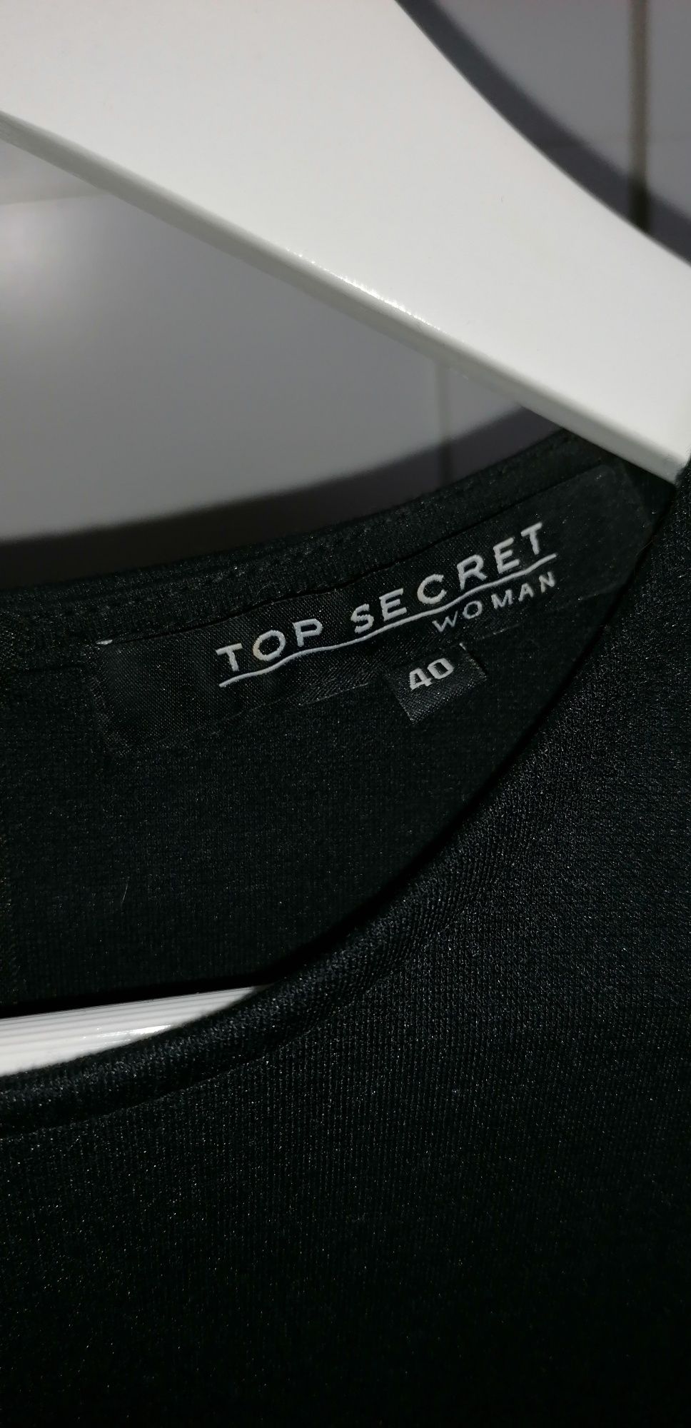 Sukienka Top Secret r. 40, mała czarna, długi rękaw, pasek