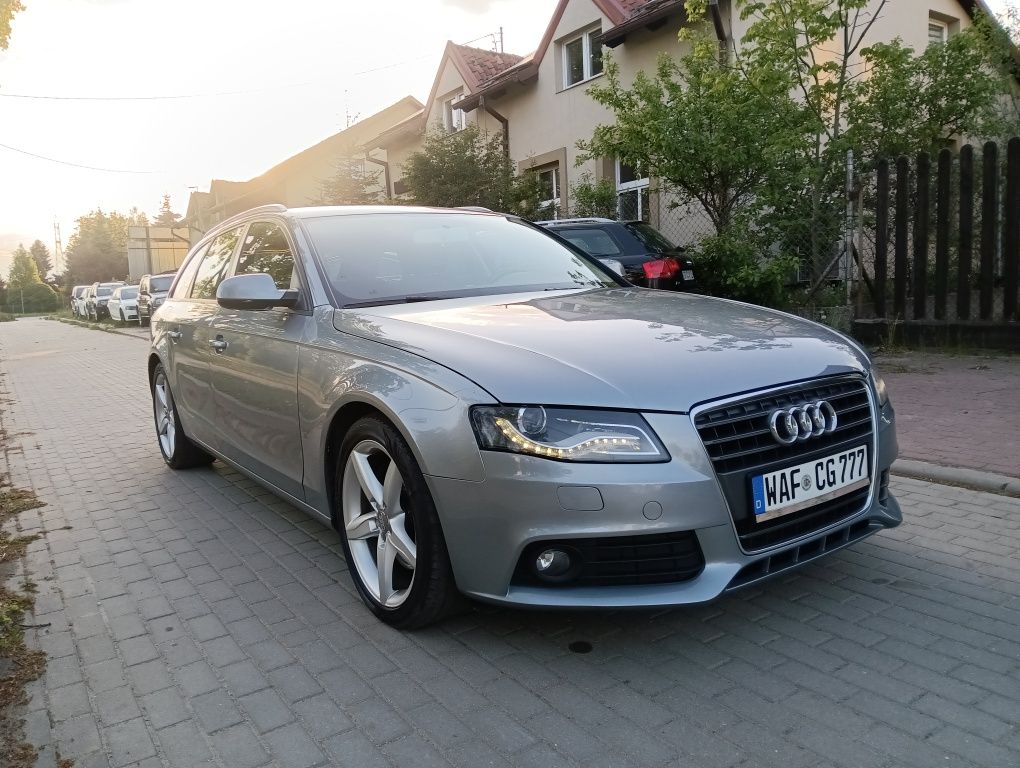 _Audi A4 B8 2.7 Tdi Ledy_Xenon_Full Opcja _