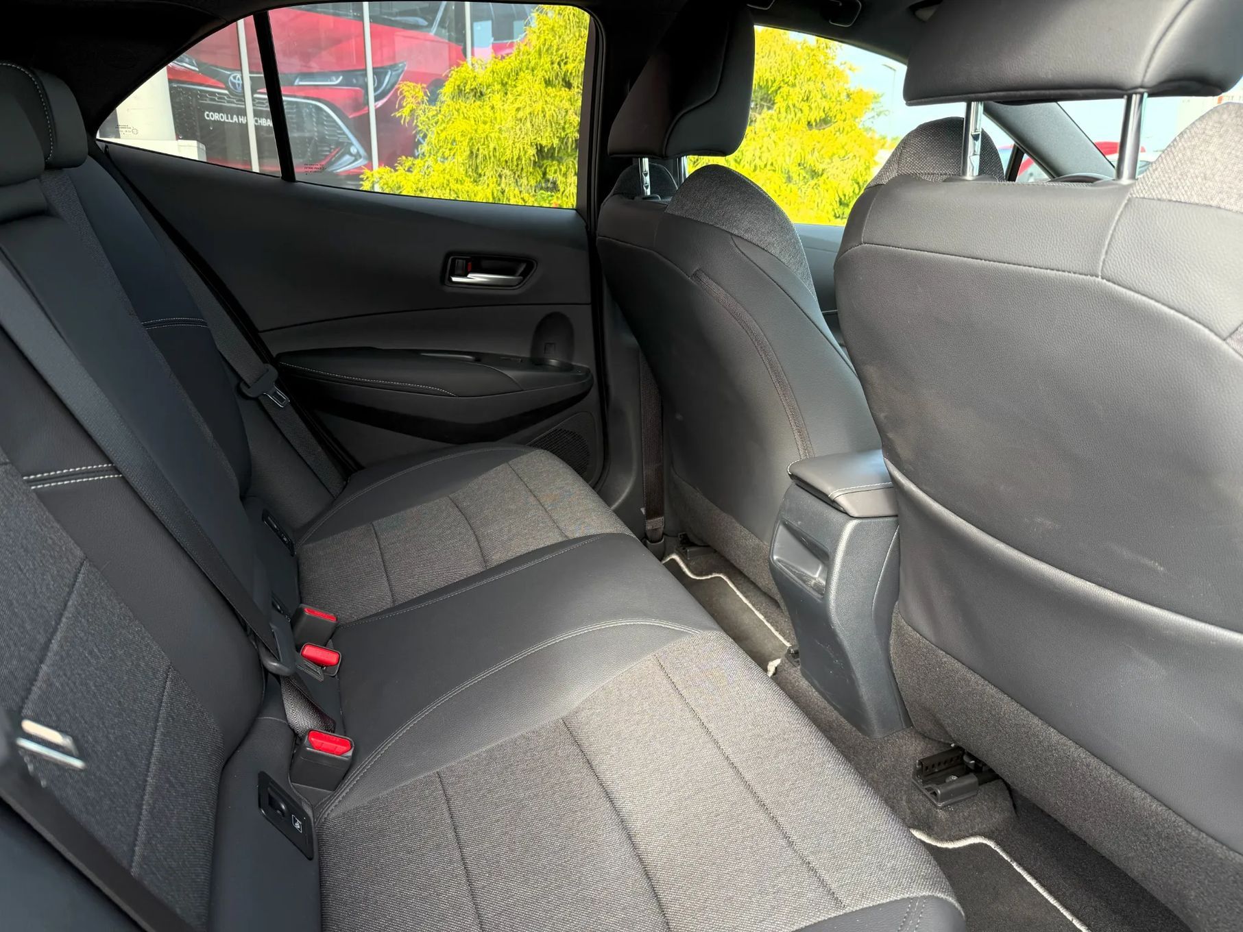 Toyota Corolla STYLE Hybryda / Od Dealera / Salon PL / FVAT23%