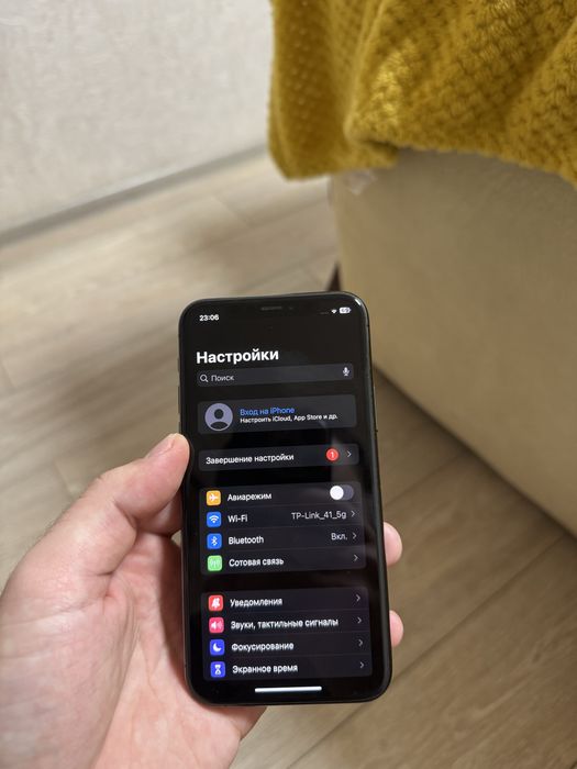 Продам iphone 11 pro 64gb