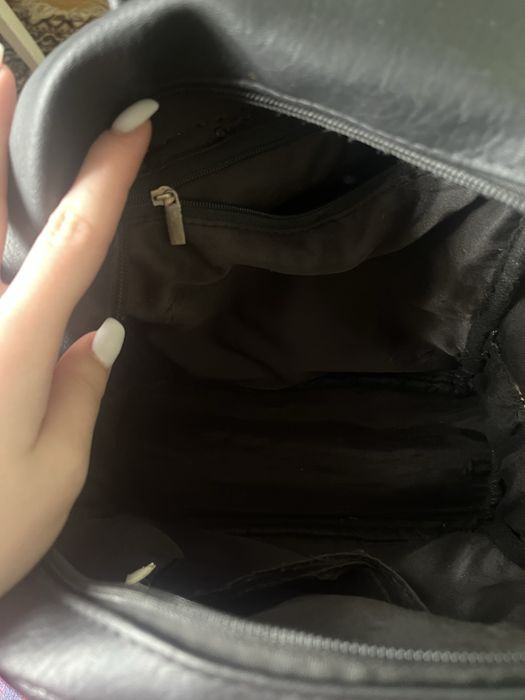 Жіночий рюкзак, чорний