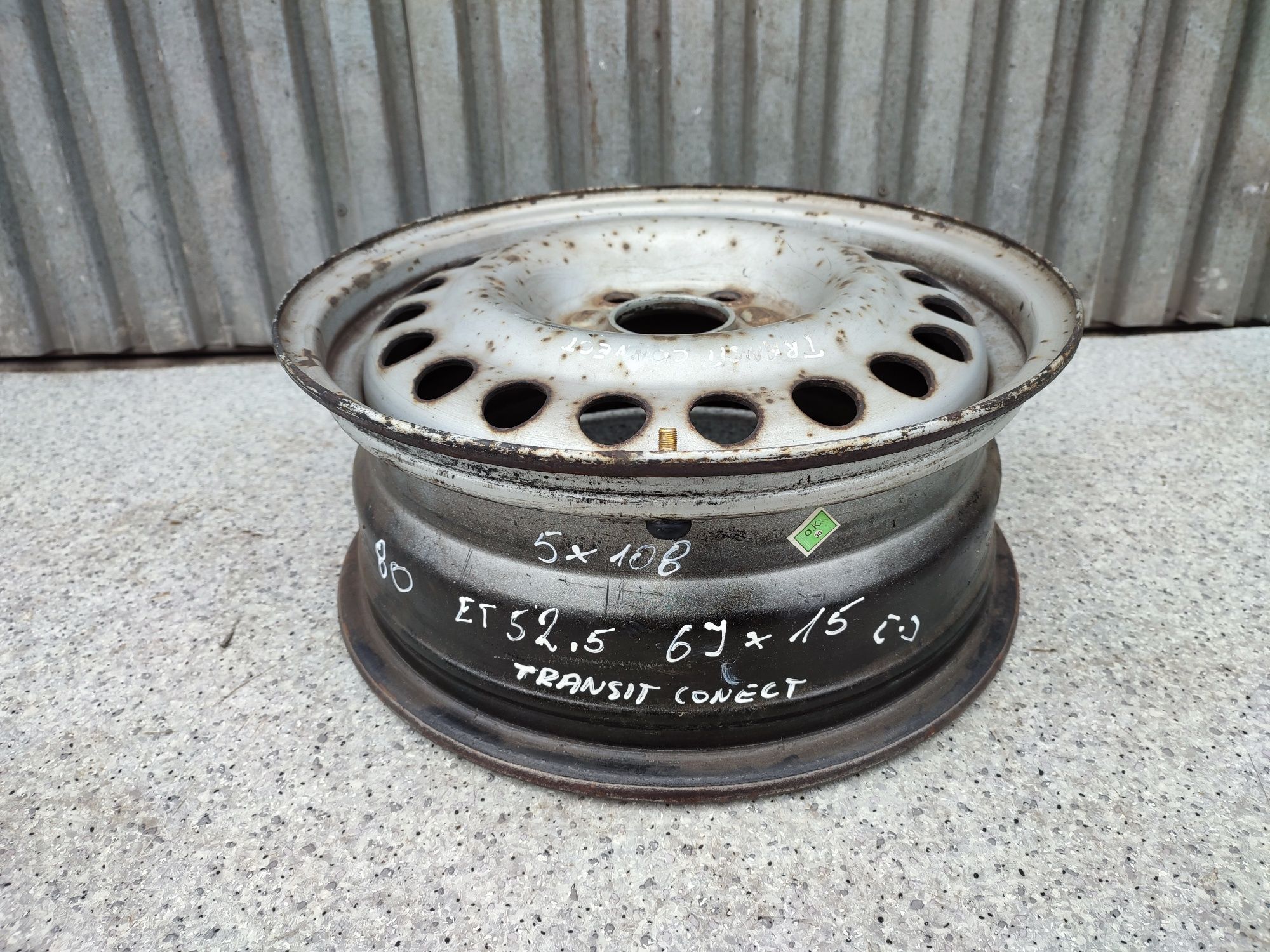Ford Transit Connect I felga stalowa 6JX15 ET52,5 5x108