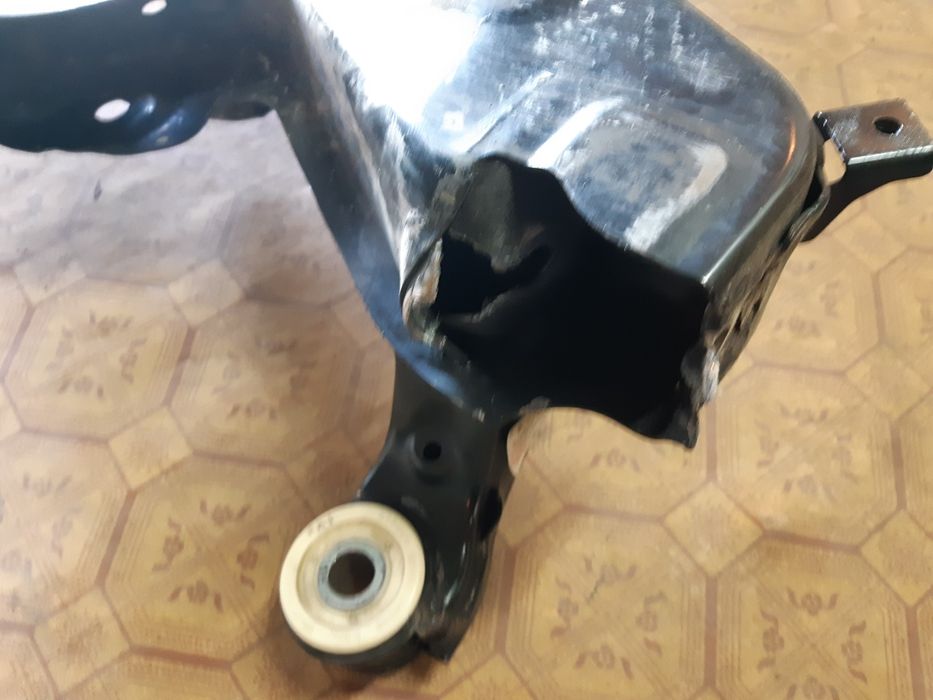 Подрамник передний Kia Soul Киа Соул 2017 USA США