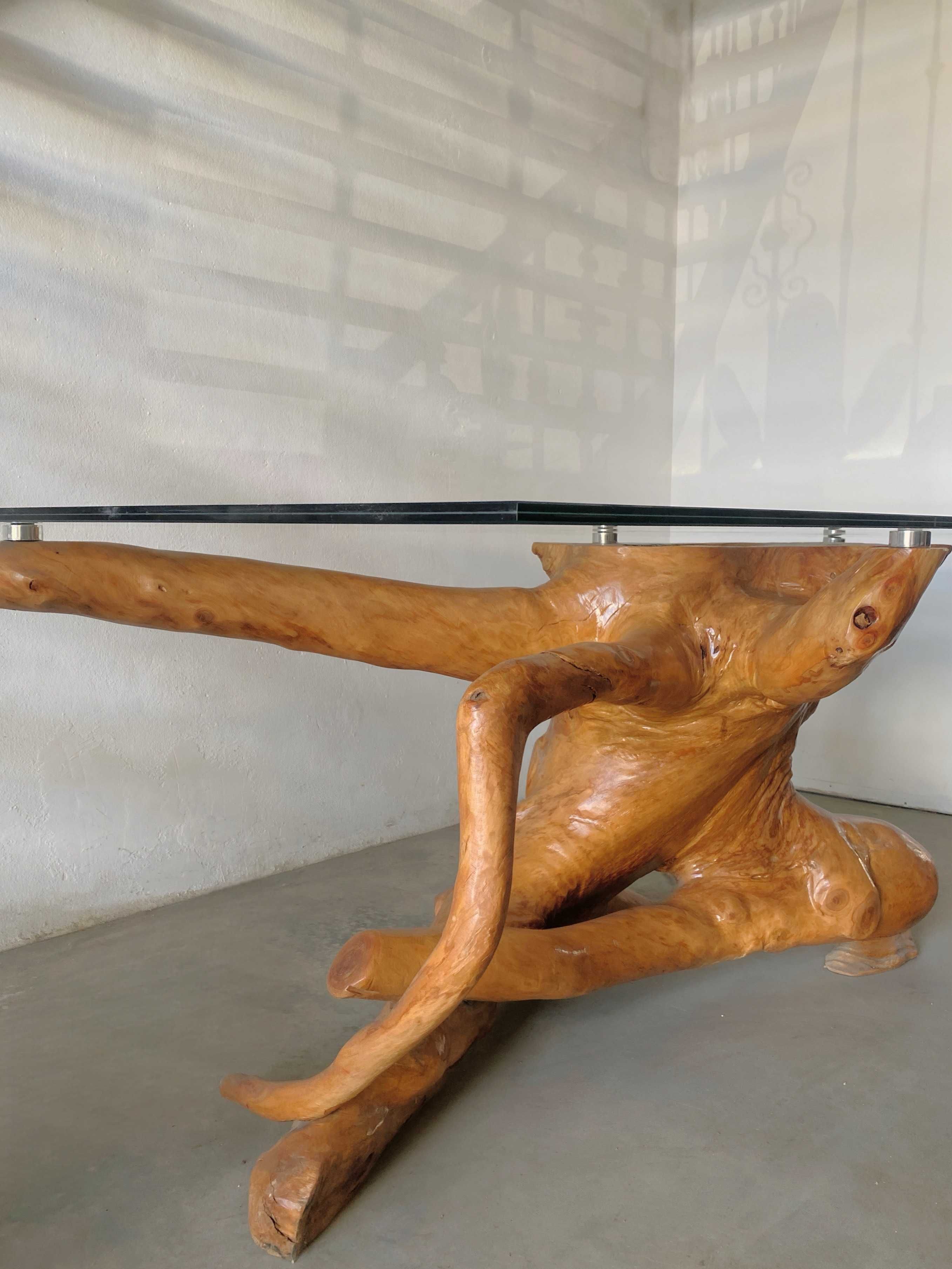 Mesa em Madeira Maciça de Eucalipto e Vidro