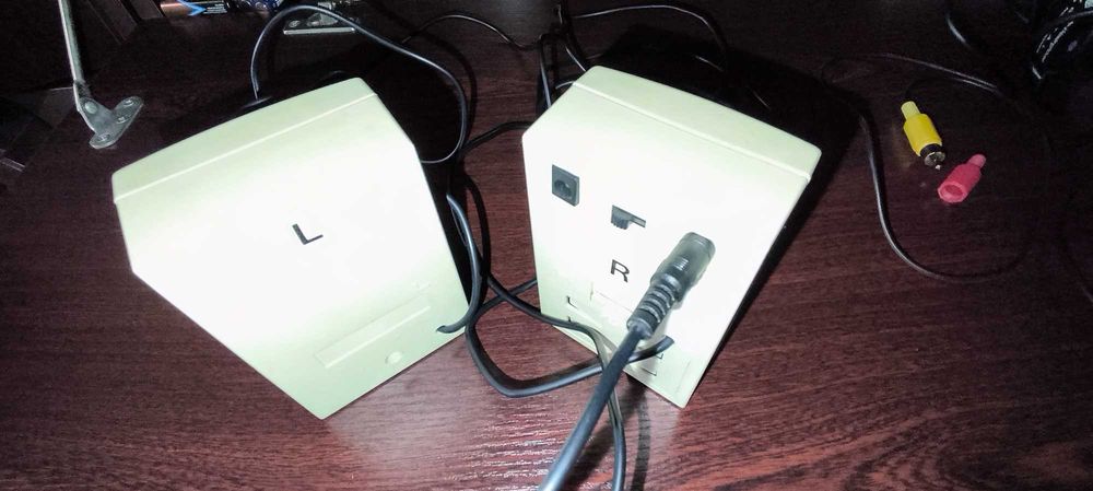 РОЗПРОДАЖ:стерео колонки+зарядний(2в1),(1995,зі США,нові,робочі)222грн