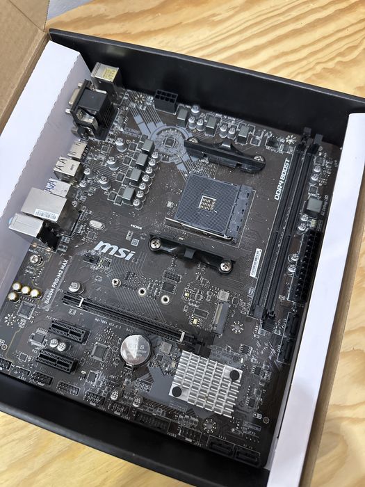 Motherboard  MSI B450M Pro M2 Max