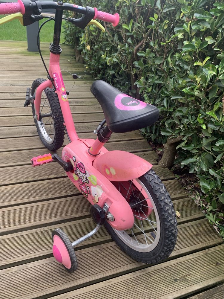 Vende-se bicicleta.