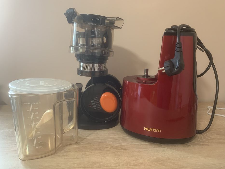 Шнекова соковижималка Hurom