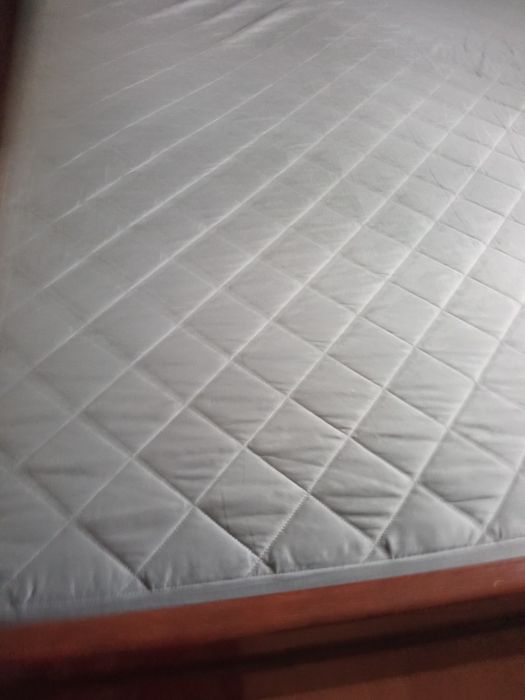 Ochraniacz na materac 160 cm X 200 cm