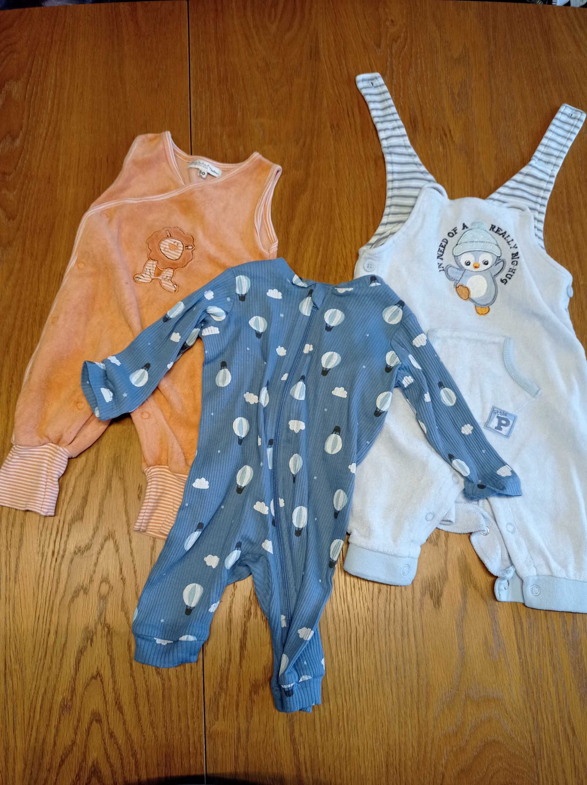 Komplet ubrań dla niemowlaka