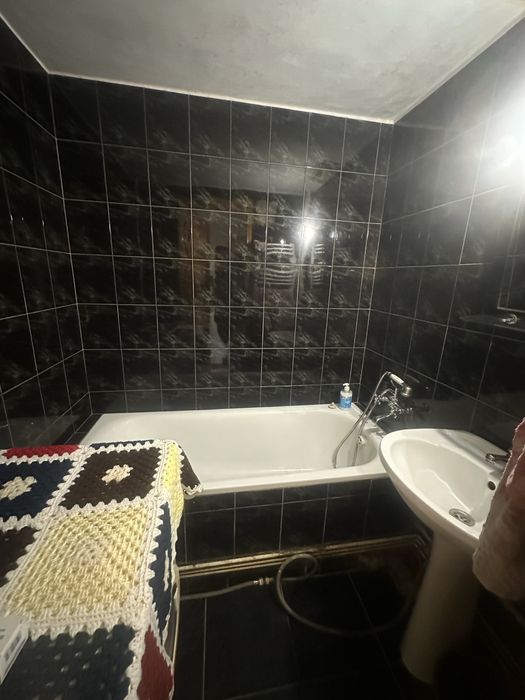 Продаж 3к квартири з індивідуальним опаленням біля Велесу.Зручний пов.
