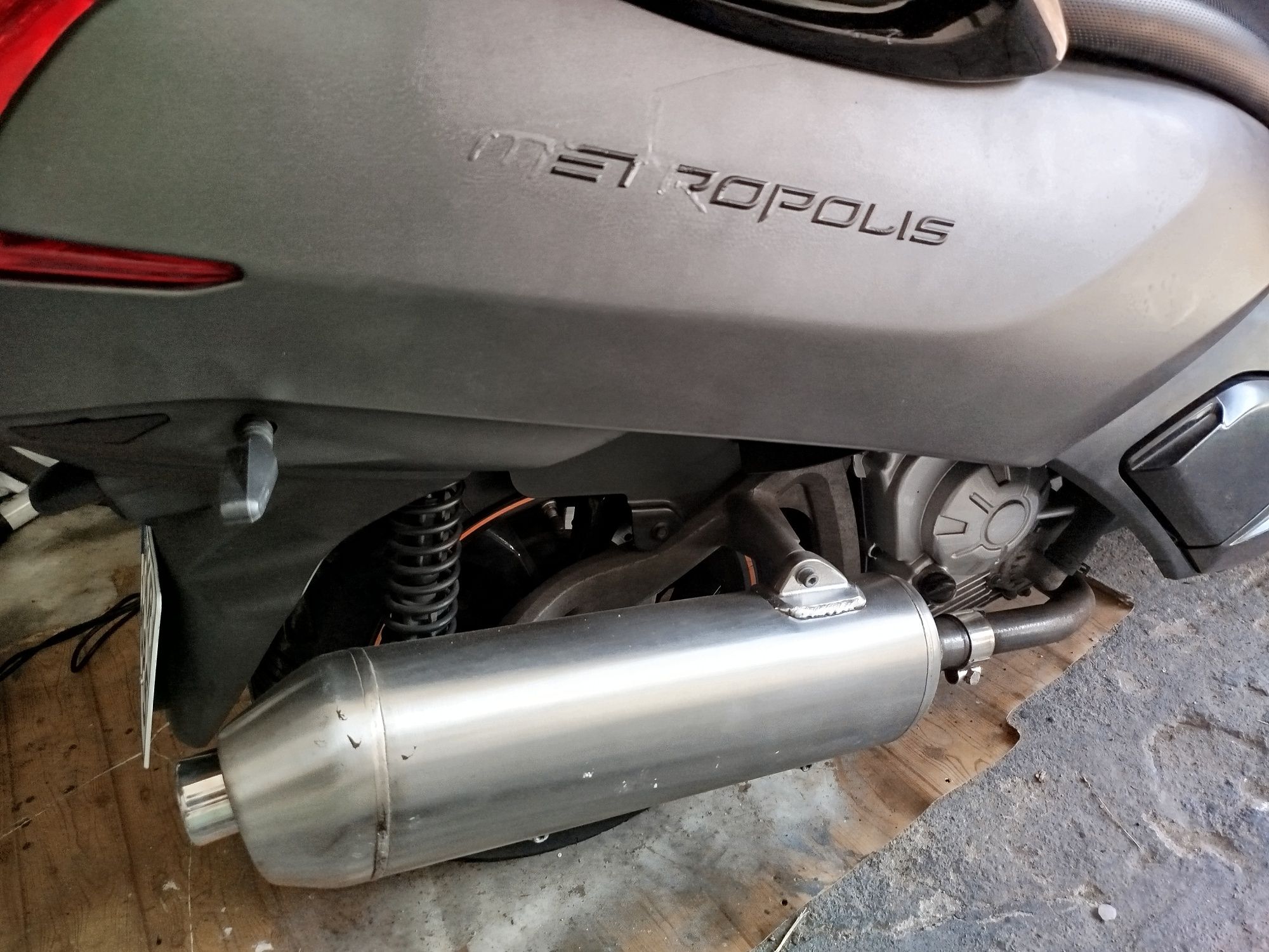Sprzedam Peugeot Metropolis na prawko b