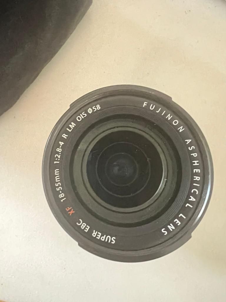 Fujifilm  18-55mm f/2.8-4 R LM OIS