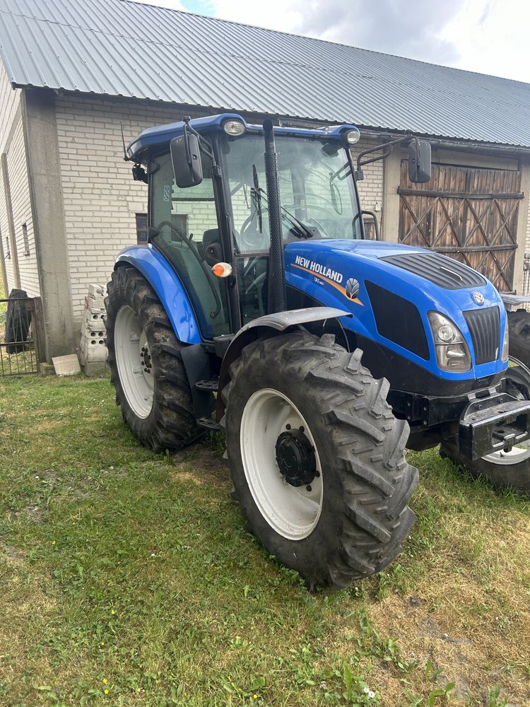 New Holland td5.105