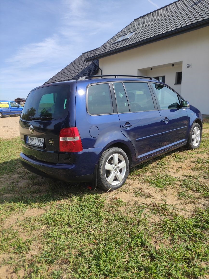 VW Touran 1.6FSI
