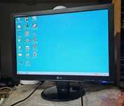 LG Flatron W2241S-BF 22 cale