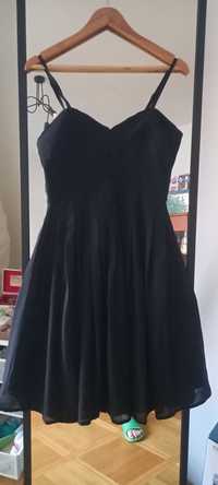 czarna sukienka weselna
