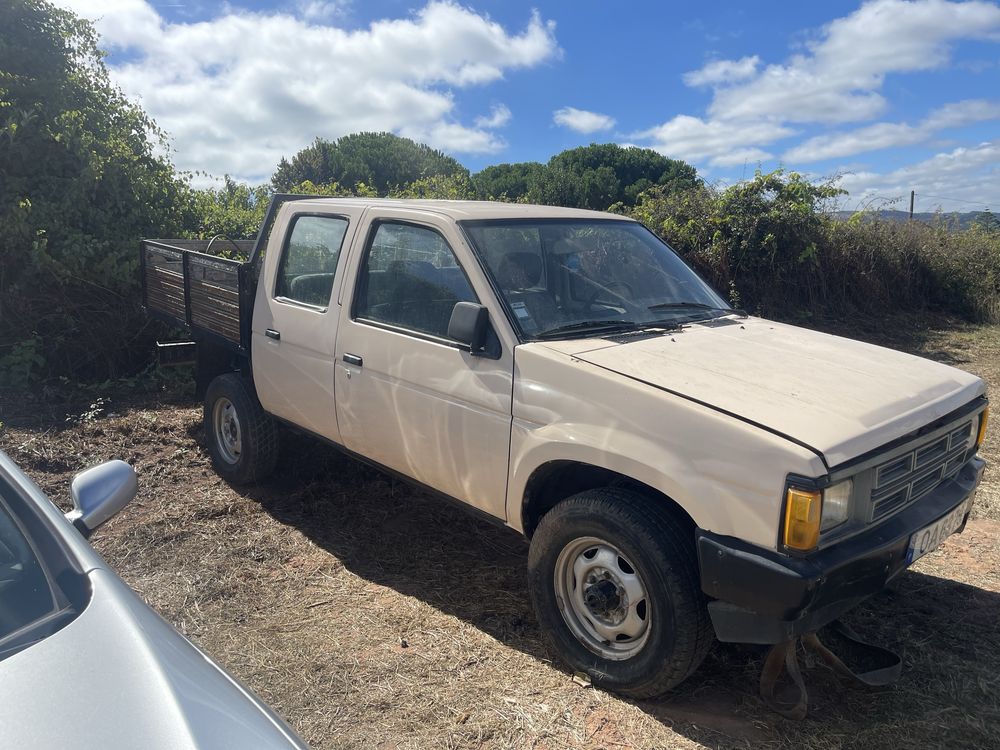 Nissan D21 4x4 Caixa aberta