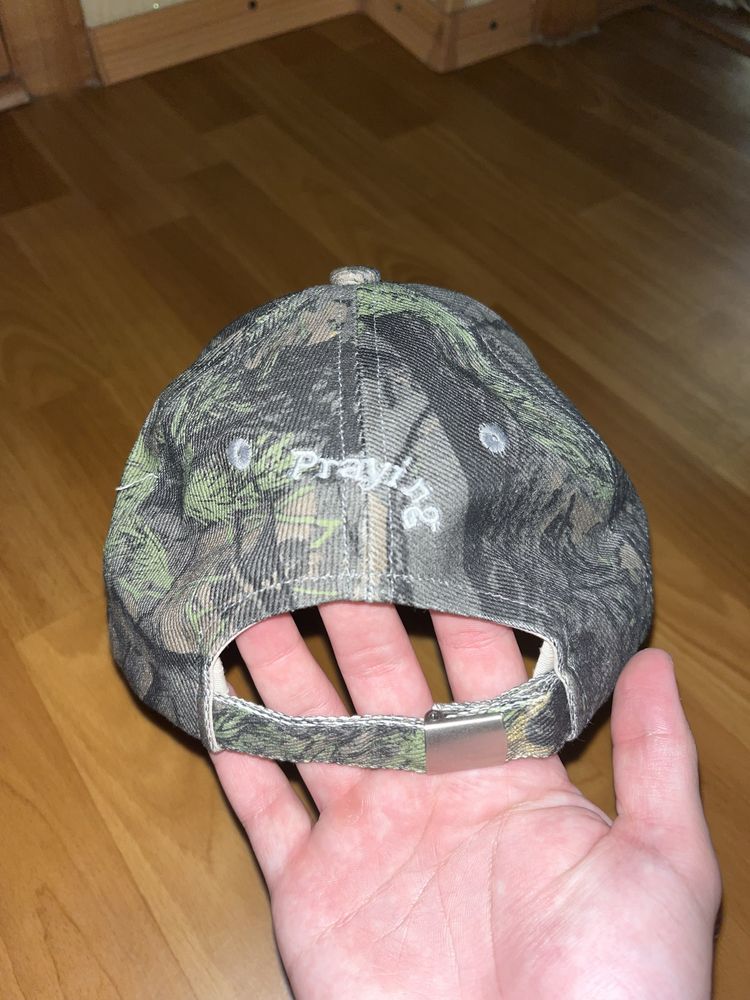 praying cap кепка