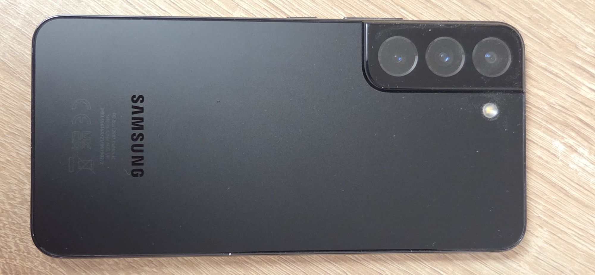 Samsung S22 plus dodatki