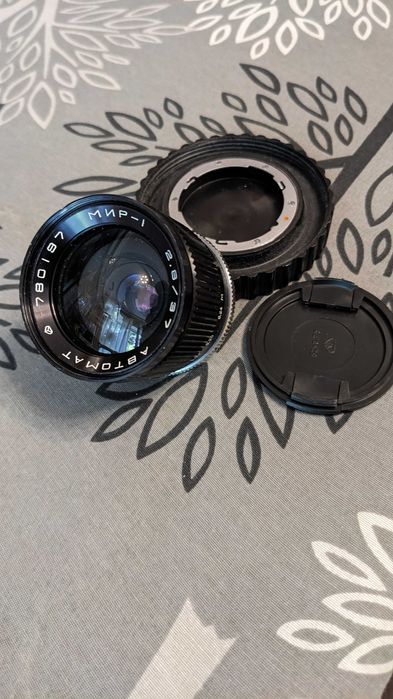 Фототехника разная,фотоаппараты,объективы,кинокамеры...