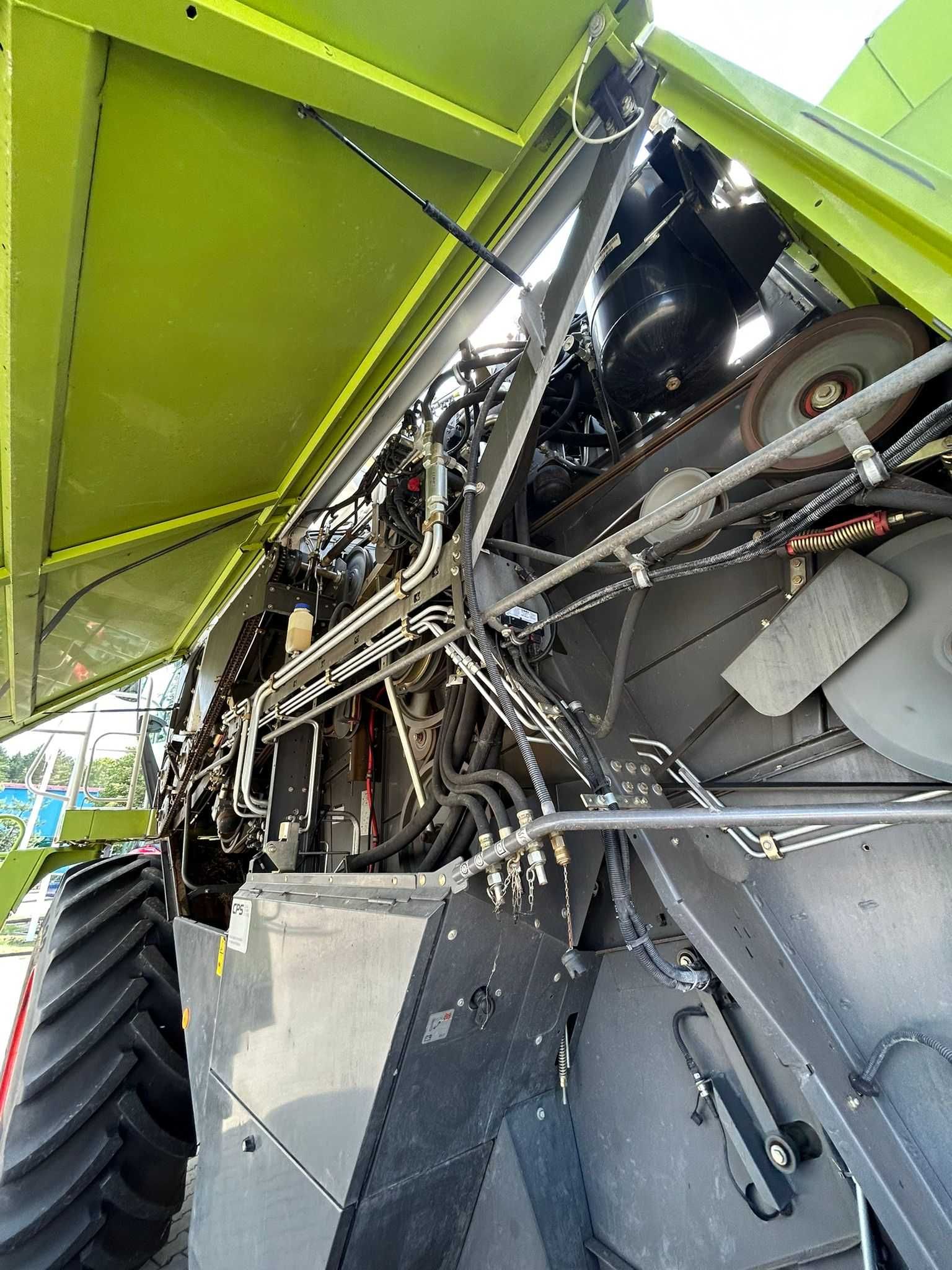 KOmbajn zbożowy Claas Lexion 670