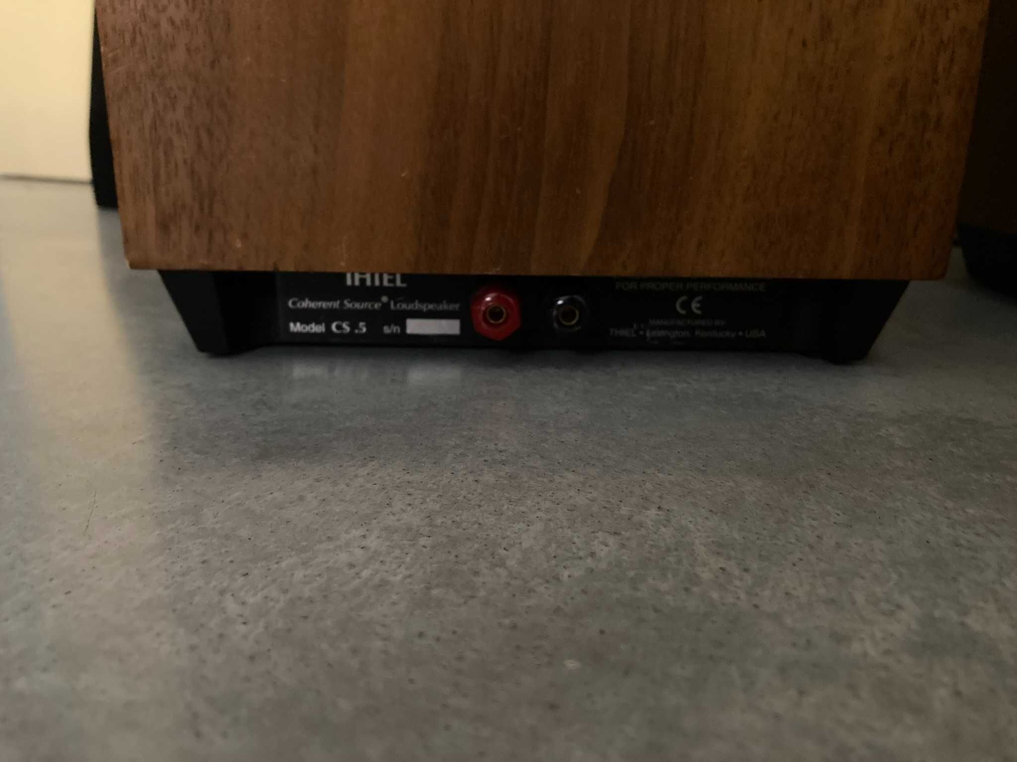 Thiel CS.5 colunas high-end (reservadas)