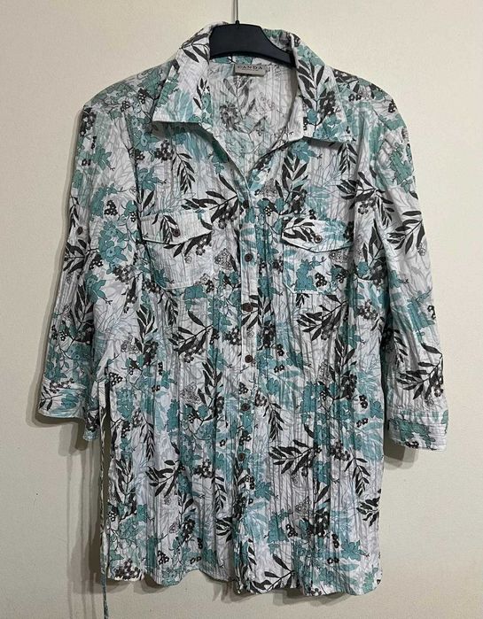 Blusas de Senhora com Estampado Floral