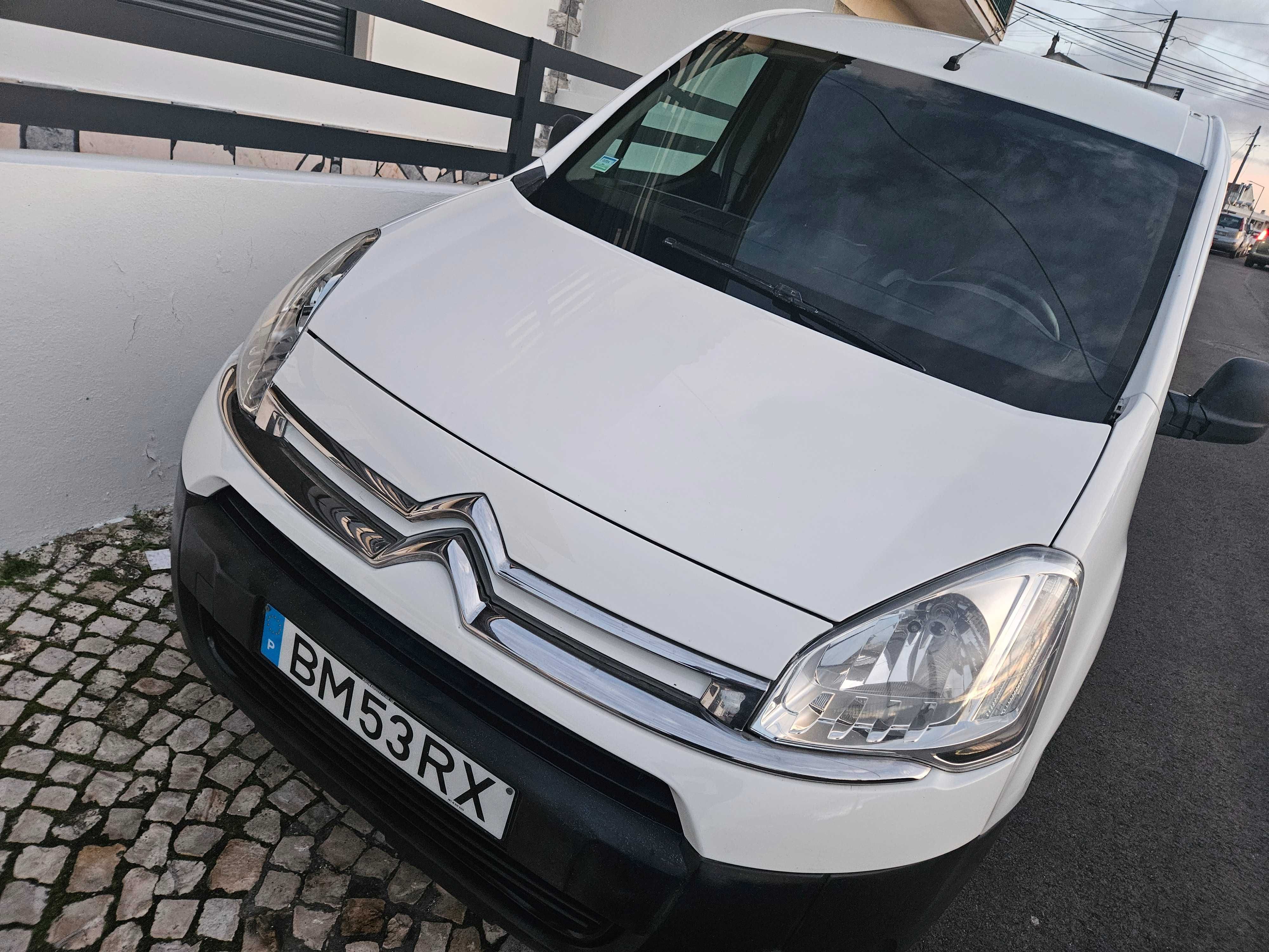 Citroen berlingo 1.6hdi 90cv 2013